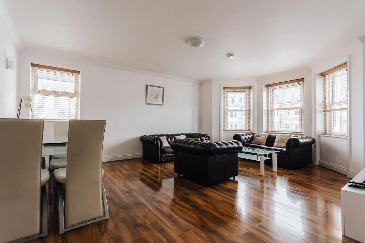 Top Quality Beach Front Apartment Sleep Up To 7 Guests Bournemouth