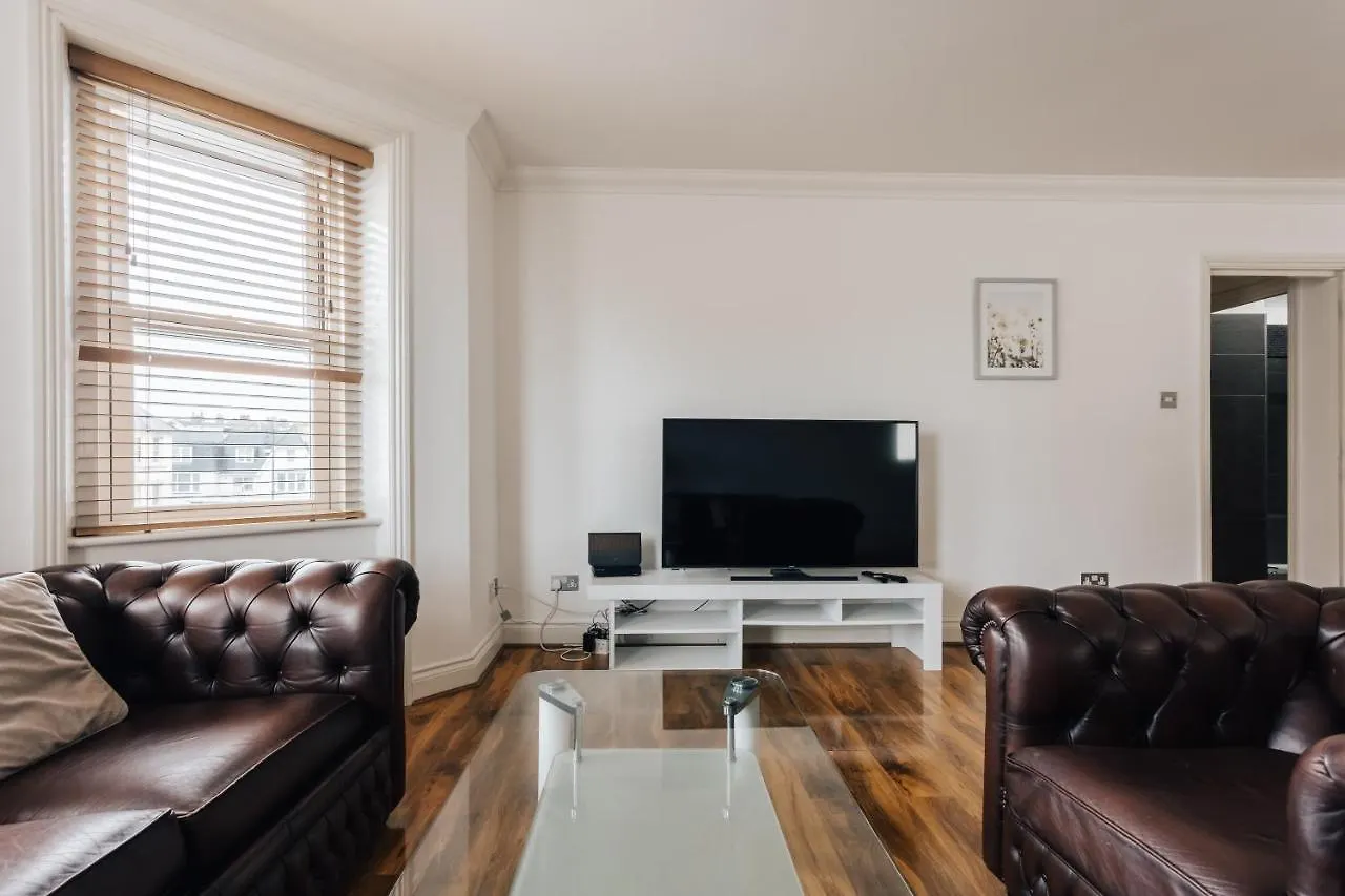 Top Quality Beach Front Apartment Sleep Up To 7 Guests Bournemouth United Kingdom